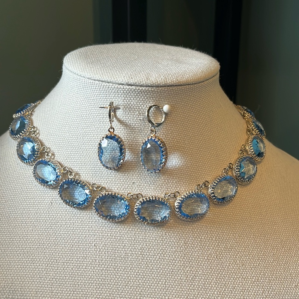 Collet Anna Wintour style necklace earring set